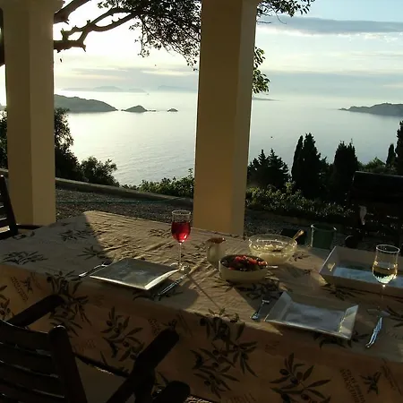 ヴィラ With Stunning Views Near Afión